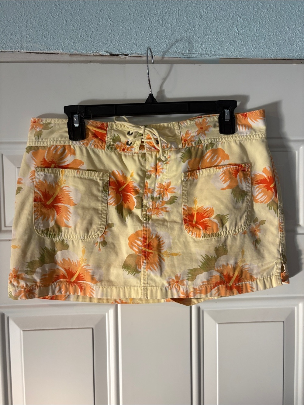 Old Navy Floral Print Mini Skirt in Yellow and Orange